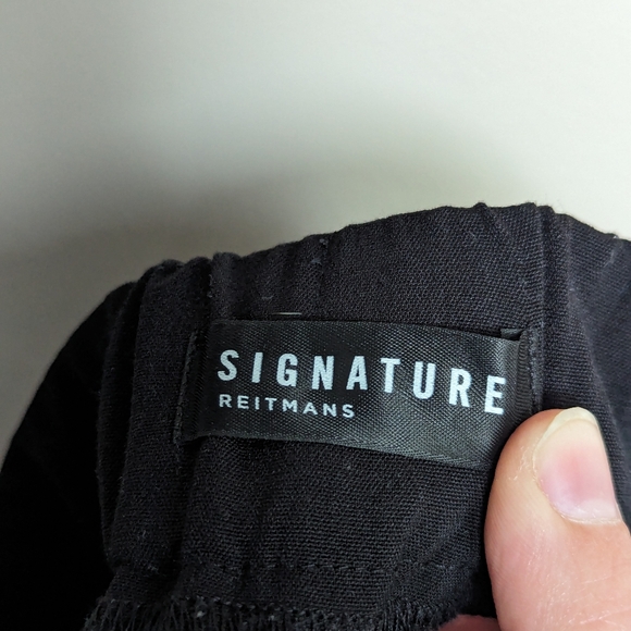 Cropped Straight-Leg High-Rise Pants - Picture 3 of 4